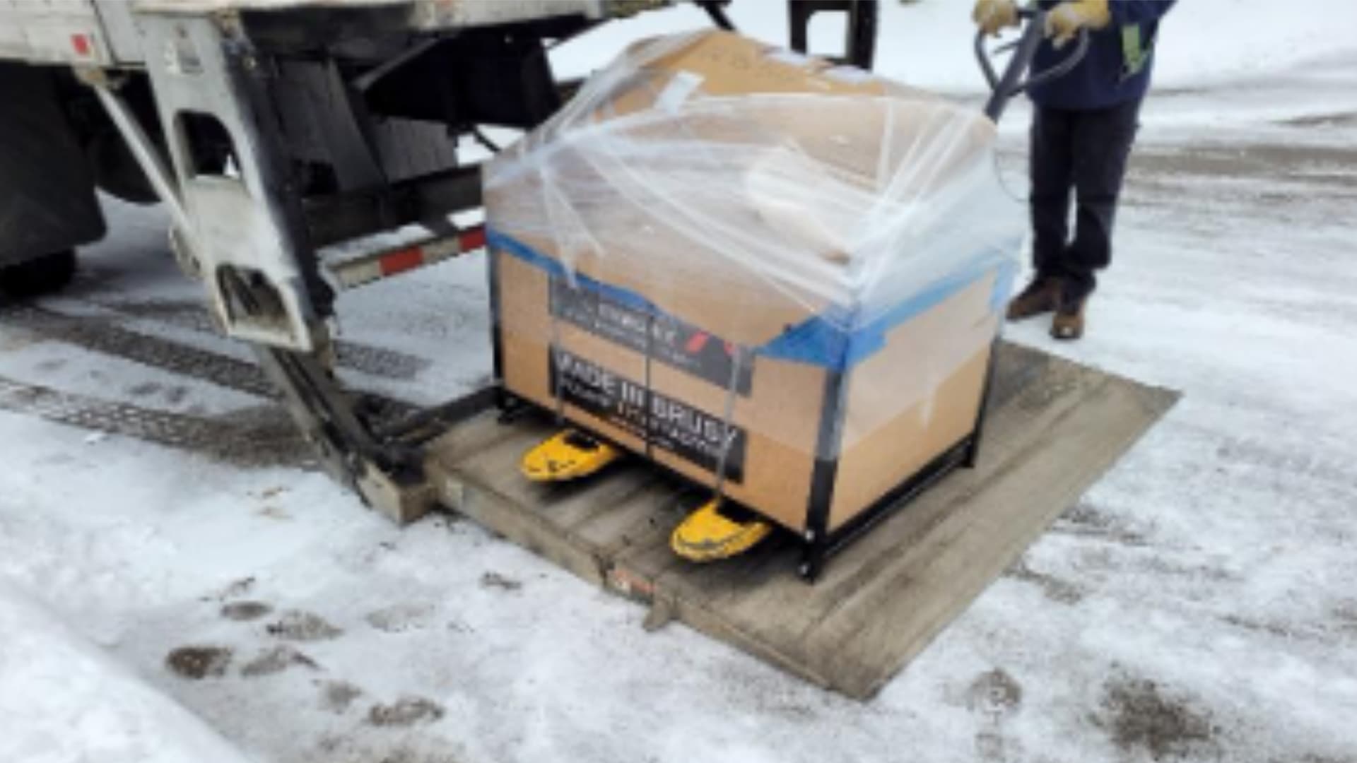 TYTAX Machine delivery